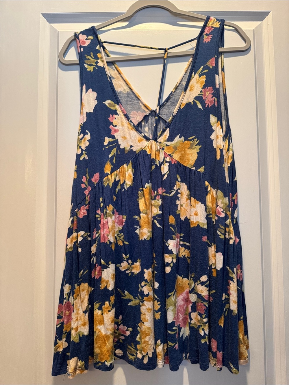 mittoshop Navy Floral Crisscross Swing Tank Top